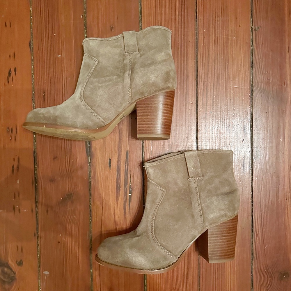 Splendid Eloise Suede Booties, Taupe